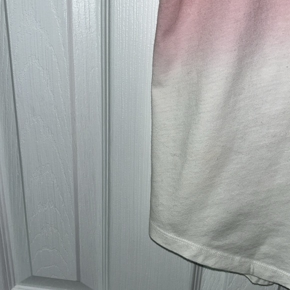 Old Navy women's ombre pink to white t-shirt size large - Picture 5 of 5